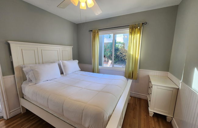 Near the beach and central located - Foto 17