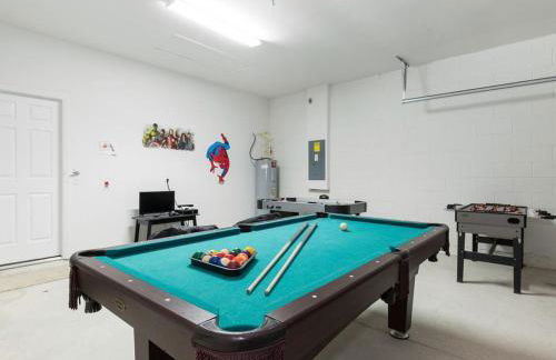 8 miles to Disney, 20 miles Universal, private pool, pool table, washer, dryer, cable, wifi, roku - Foto 18