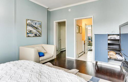 Explore & Work! Stylish Washington Heights Duplex - Foto 15