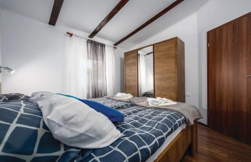 Gorgeous Home In Buje With Kitchen - Foto 21