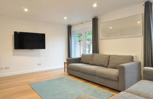 The Swift-Bright, Modern 5-Bed Family Home Nr Bath - Foto 10
