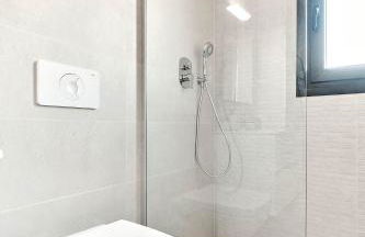 Sunrise new apartment with pool - Foto 29