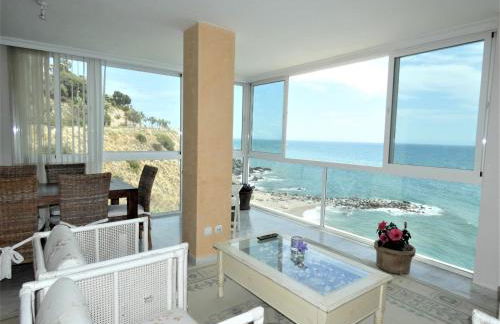 The Pearl with Private Beach Access - Foto 8