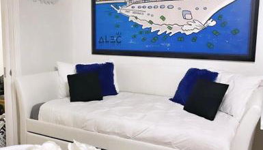 BEST DEAL! 2 Bedroom Modern Beachfront by YouRent! - Foto 5