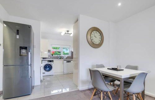 Hanwell 2 bedroom Maisonette by 360Stays - Foto 10