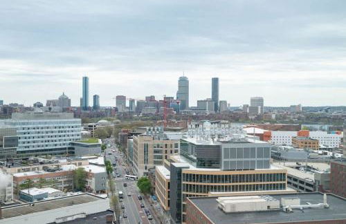 Central Serene Penthouse w King bed GYM Parking - Foto 41