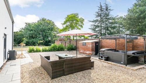 Howell Hall Barn - Foto 1