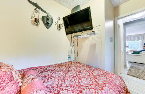 Indoor Pool Access Cabin in Lakes of the North! - Foto 15