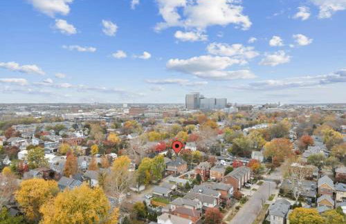 Housepitality - Harrison Mansion - Great Location - Photo 63