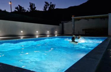"Heaven on earth" with pool - Photo 7