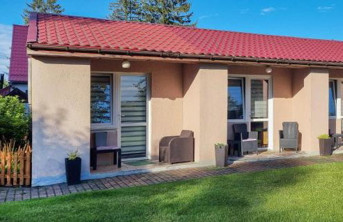 1 Bedroom Stunning Home In Rekowo - Foto 1