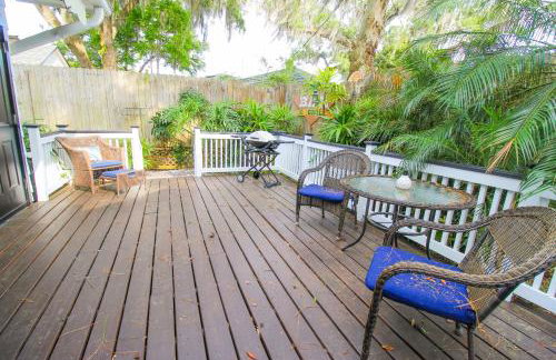 The Moody Manor -Luxurious Home Recently Renovated Close to Beach and Downtown - Foto 23