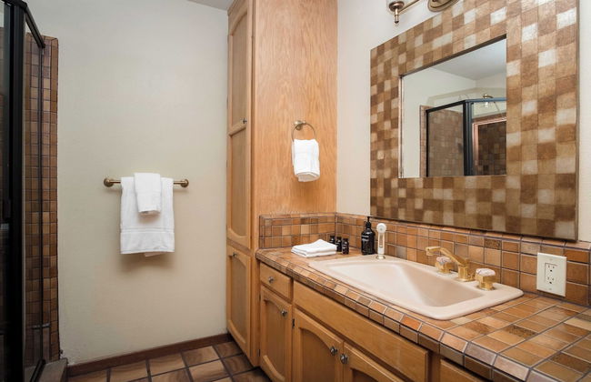 Gable by Avantstay Beautiful 3.5 Acre Oasis w/ Gorgeous Views, Pool & Hot Tub - Foto 25