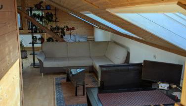 Eigene Etage im charmanten Holzhaus - Foto 3