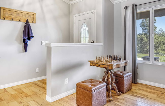 Temecula Wine Country Home w/ Pool, Hot Tub, Game Room & Vineyard Views - Foto 31