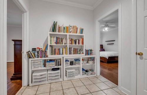 LakeFront | HotTub | Dock | 4BD4.5BA | FreeParking - Foto 7