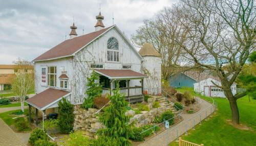 Urban Farmstead Family Retreat - Game Barn - Foto 2