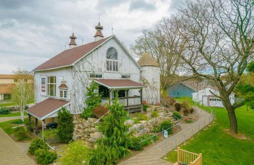 Urban Farmstead Family Retreat - Game Barn - Foto 2