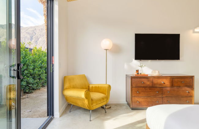 Blackhaus Suites by AvantStay – Modern Comfort in Downtown Palm Springs - Foto 13