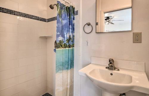 Riverfront Family Home Yard, Orchard, Dock! - Foto 24