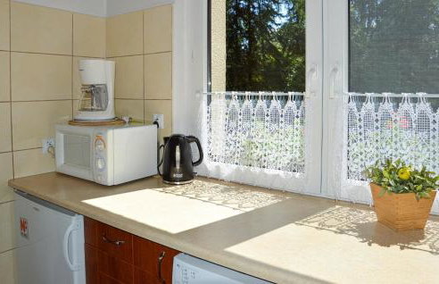 Cozy Home In Biskupice With Wifi - Foto 8