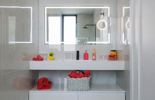 Ocean Pearl - Deluxe OceanView Heated Pool - Photo 57