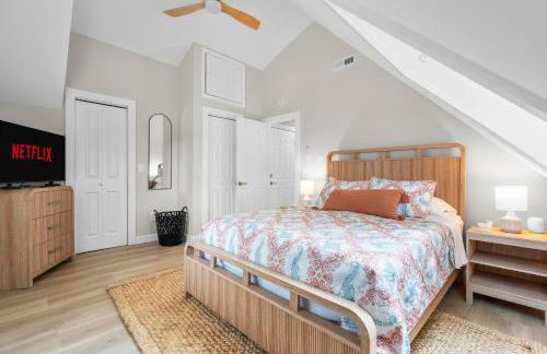 Waterfront Renovated Apartment - Foto 28