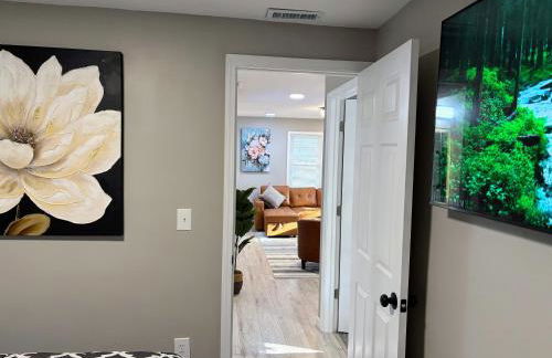 Your Cozy Home Away From Home king bed, parking - Foto 5