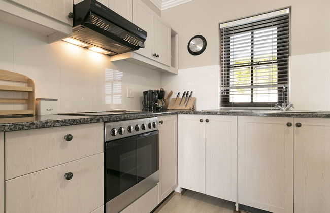 Winelands Golf Lodges 30 - Photo 5