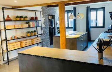 Elegant and Charming Townhouse with roof terrace - Foto 6