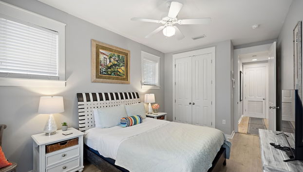 1298 Laurel Grove 3 Bedroom Home by RedAwning - Foto 4, Habitación