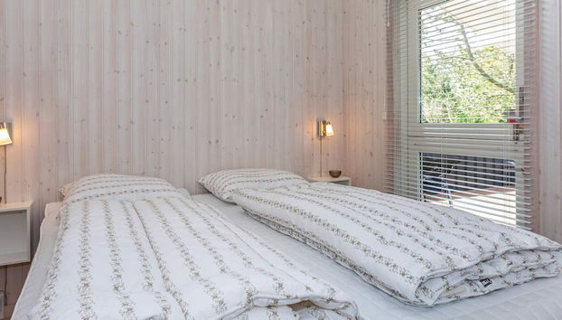 7 Person Holiday Home in Logstor - Foto 2, Habitación