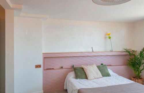 Countryside Elegant 4-Bedroom Suite, Pool & Garden - Foto 9