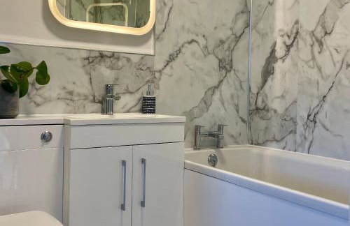 Lake Villa Holiday Cottages - Foto 40