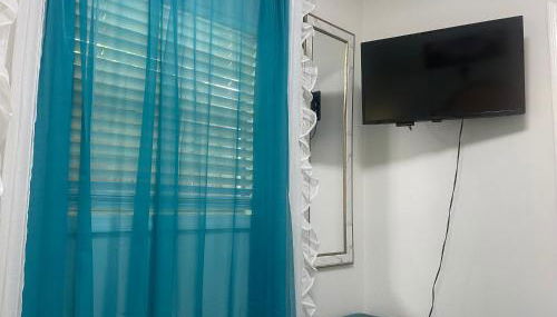 Convenient and Private Downtown 1BR Near Beach - Foto 2