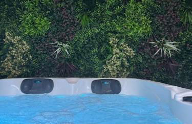 Luxury Room - Havre de paix avec jacuzzi privé - Foto 18