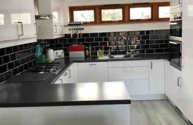 2 Dorset Mews - Photo 2