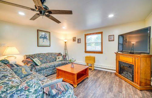 Pet-Friendly Little Egg Harbor Home with Fenced Yard - Foto 4