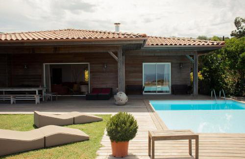 Villa BARQUIERO - Photo 1