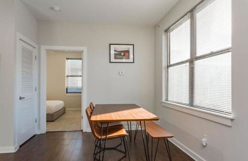 CozySuites Music Row Spacious 1BR with free parking 60 - Foto 16