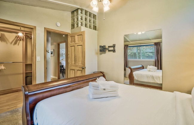 4BR Get Awaydog Friendlywith Gym! - Photo 13