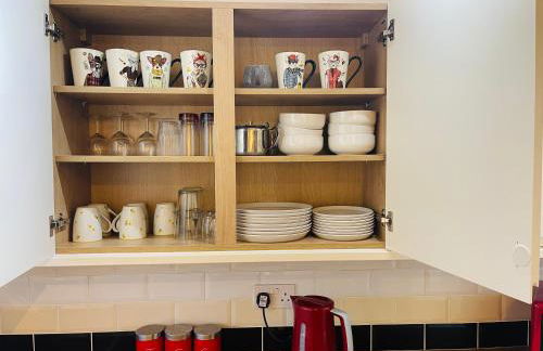 St Ives, King Bed Cosy home, parking, fast Wi Fi - Foto 10