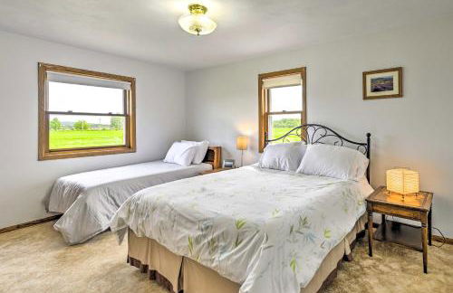 Stunning Wisconsin Retreat on Active Farm! - Foto 22