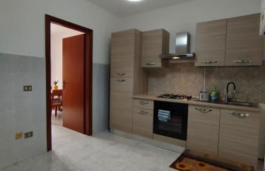 Casetta con VISTA CASTELLO e PARCHEGGIO COMODO - Foto 8