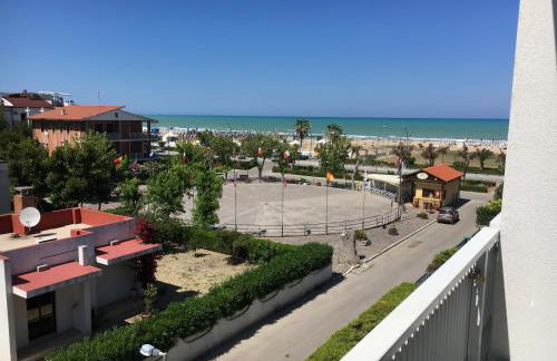 Happy Marina - Foto 2