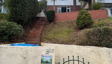 Caterham 3 Bed House, Free on street Parking - Foto 5