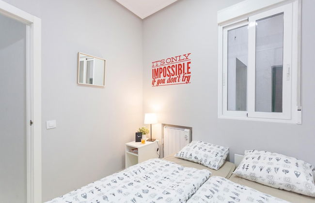 Beautiful Apt. Historic District - Sol - Photo 5