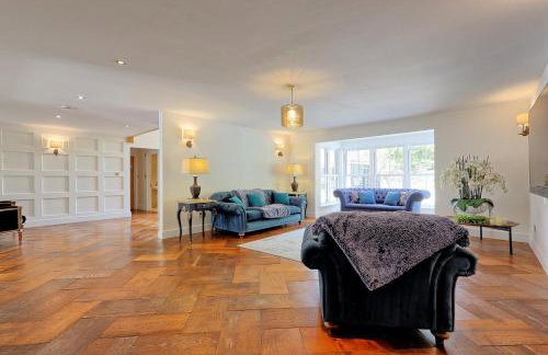 Mayrose House - 6BR 4BATH Luxe Spacious Retreat - Foto 7