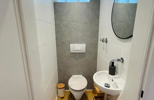 KJ Ferienwohnung bis 10P-Zentral-Garten-WIFI-Parken-Grill - Foto 42