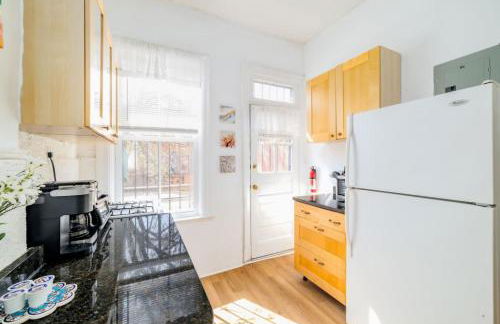 Calvert Cottage 1 - In the heart of Adams Morgan, Vintage Charm - Foto 8